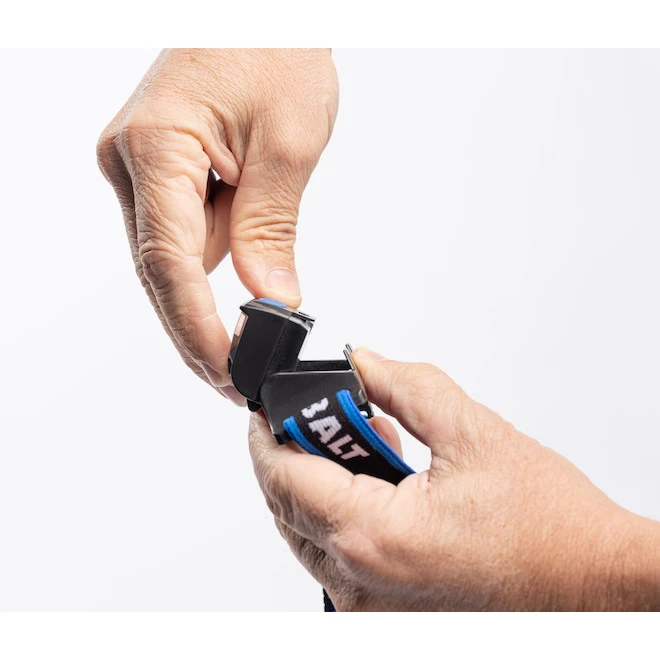 Kobalt 200 Lumens LED Headlamp (Batteries Included) 5 Kobalt 200 Lumens LED Headlamp (Batteries Included) - Image 4