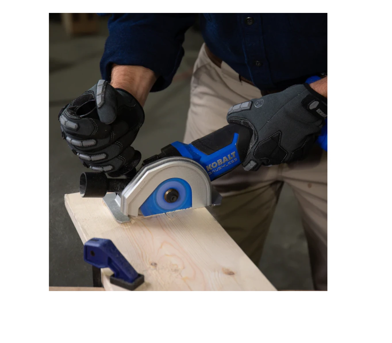 Kobalt KMC 124B-03 24-Volt Max 4-in Brushless Cordless Circular Saw 9 Kobalt KMC 124B-03 24-Volt Max 4-in Brushless Cordless Circular Saw - Image 7