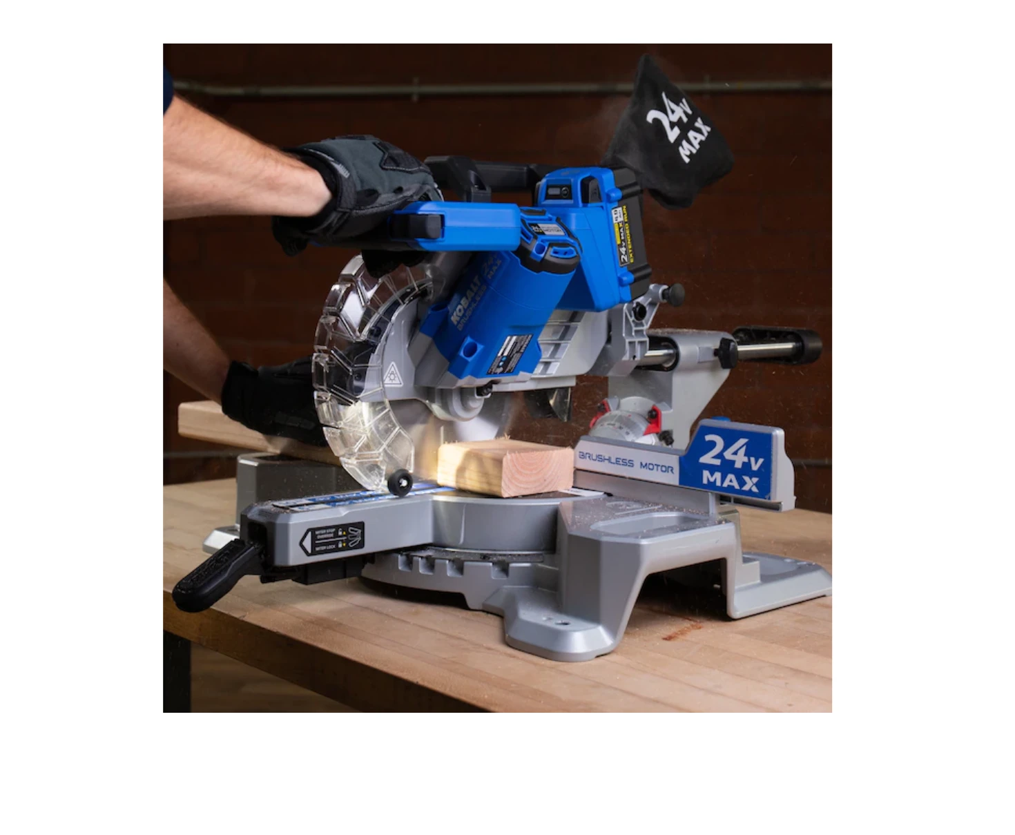 Kobalt KMS 0724B-03 7-1/4-in-Amp 24-volt Max Dual Bevel Sliding Compound Cordless Miter Saw 11 Kobalt KMS 0724B-03 7-1/4-in-Amp 24-volt Max Dual Bevel Sliding Compound Cordless Miter Saw - Image 10